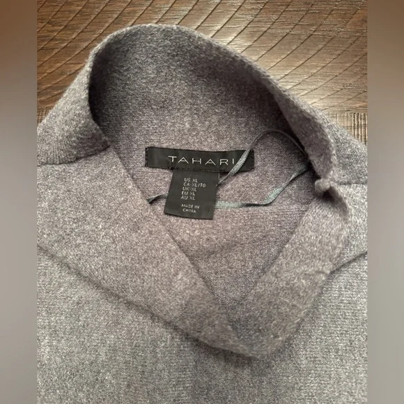 Tahari sweater - Picture 3 of 6